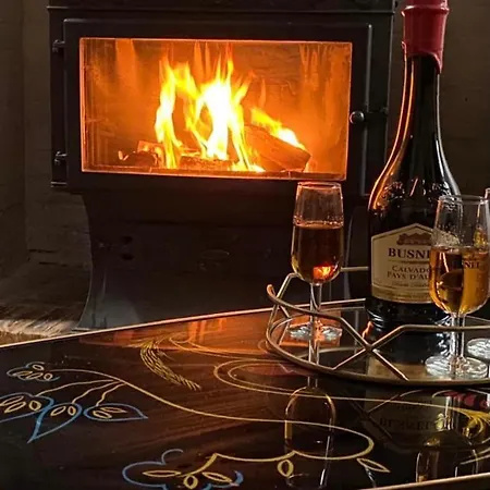 Maison De La Calonne - Riverside House & Terrace Ferienhaus *